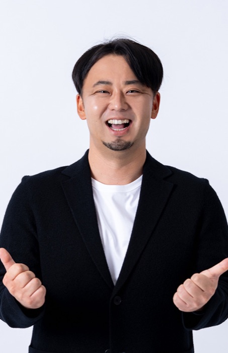 スタッフ 牧 桃太郎